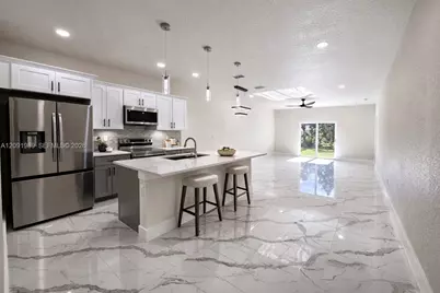 4818 24th St #4818, Lehigh Acres, FL 33973 - Photo 3