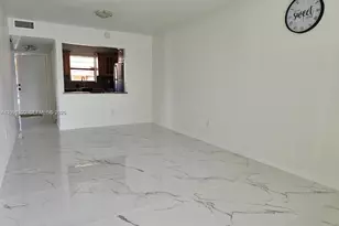 6565 W 26th Dr, Hialeah, FL 33016 - Photo 3