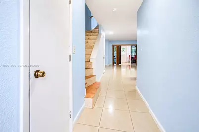 7000 W 15th Ct, Hialeah, FL 33014 - Photo 3