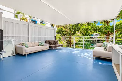 7000 W 15th Ct, Hialeah, FL 33014 - Photo 23