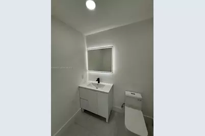 3151 NW 2nd St, Miami, FL 33125 - Photo 27