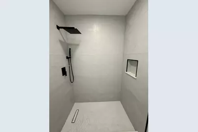 3151 NW 2nd St, Miami, FL 33125 - Photo 33
