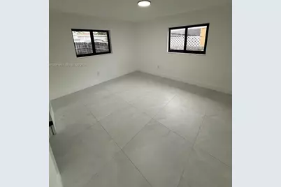 3151 NW 2nd St, Miami, FL 33125 - Photo 25