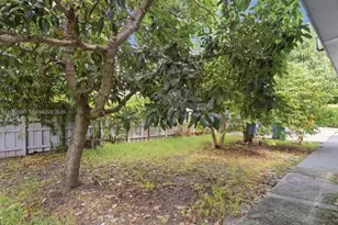 10321 Fairway Heights Blvd, Miami, FL 33157 - Photo 15