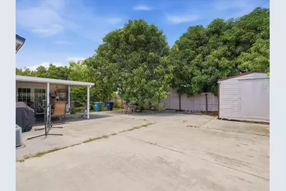 10321 Fairway Heights Blvd, Miami, FL 33157 - Photo 11