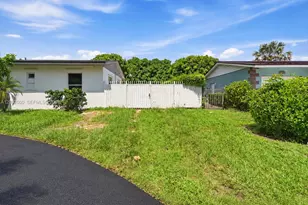 10321 Fairway Heights Blvd, Miami, FL 33157 - Photo 5
