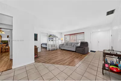 11731 NW 30th Pl, Sunrise, FL 33323 - Photo 5