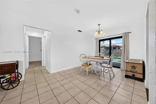 11731 NW 30th Pl, Sunrise, FL 33323 - Photo 9