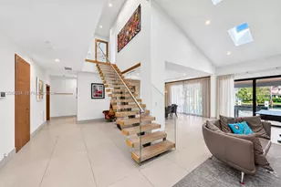 33 Pelican Dr, Fort Lauderdale, FL 33301 - Photo 9