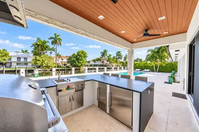 33 Pelican Dr, Fort Lauderdale, FL 33301 - Photo 27