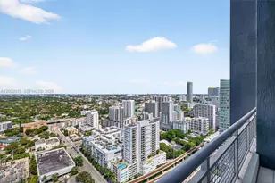 60 SW 13th St, Miami, FL 33130 - Photo 17