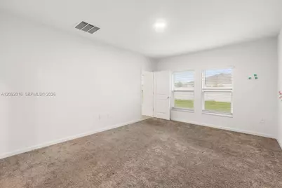 4812 Worchester Dr, Kissimmee, FL 34746 - Photo 7
