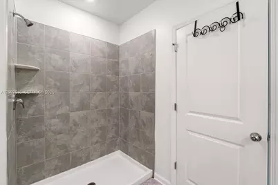 4812 Worchester Dr, Kissimmee, FL 34746 - Photo 11