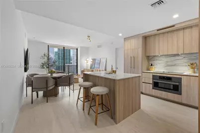 77 SE 5th St #2502, Miami, FL 33131 - Photo 19