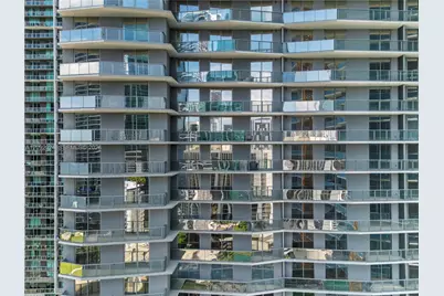 77 SE 5th St #2502, Miami, FL 33131 - Photo 9