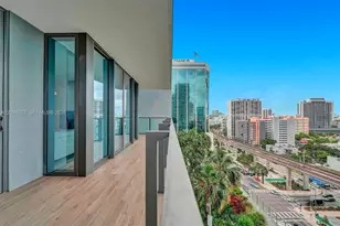 88 SW 7th St, Miami, FL 33130 - Photo 25