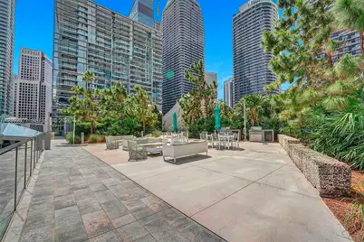88 SW 7th St #910, Miami, FL 33130 - Photo 39
