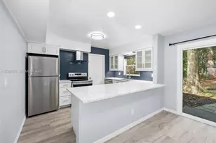 2830 NE 16th Ter, Gainesville, FL 32609 - Photo 13