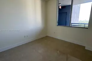 16385 Biscayne Blvd, North Miami Beach, FL 33160 - Photo 45