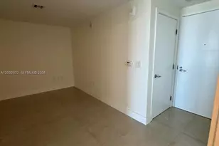 16385 Biscayne Blvd, North Miami Beach, FL 33160 - Photo 49