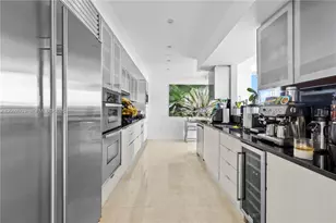 1331 Brickell Bay Dr, Miami, FL 33131 - Photo 49