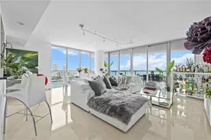 1331 Brickell Bay Dr, Miami, FL 33131 - Photo 21