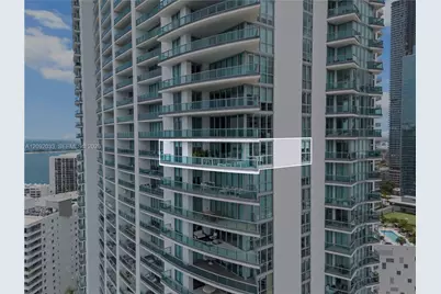 1331 Brickell Bay Dr #2601, Miami, FL 33131 - Photo 3
