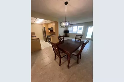 1087 Cornwall E #1087, Boca Raton, FL 33434 - Photo 5