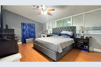 5012 S University Dr, Davie, FL 33328 - Photo 19