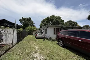 10124 NW 25th Ave, Miami, FL 33147 - Photo 5
