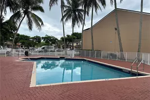 2268 SW 81st Ave, Miramar, FL 33025 - Photo 11