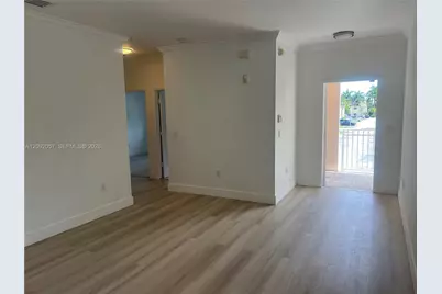 372 NE 26th Pl #201, Homestead, FL 33033 - Photo 13