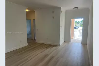 372 NE 26th Pl #201, Homestead, FL 33033 - Photo 5