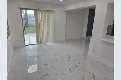 831 N 72nd Way, Hollywood, FL 33024 - Photo 25