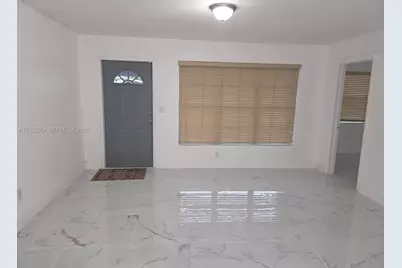 831 N 72nd Way, Hollywood, FL 33024 - Photo 17