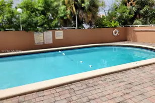 8050 NW 8th St, Miami, FL 33126 - Photo 25