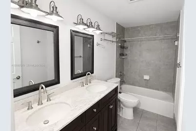 985 SW 10th St, Miami, FL 33130 - Photo 23