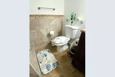 6365 W 27th Ct #24-8, Hialeah, FL 33016 - Photo 13
