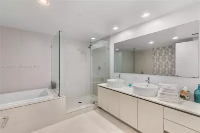 2600 E Hallandale Beach Blvd #T1601, Hallandale Beach, FL 33009 - Photo 17
