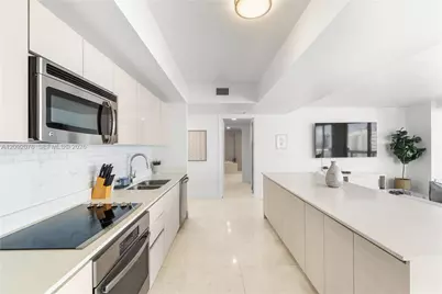 2600 E Hallandale Beach Blvd #T1601, Hallandale Beach, FL 33009 - Photo 9