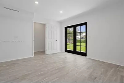 434 Aragon Ave, Coral Gables, FL 33134 - Photo 11