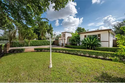 589 Miller Dr, Miami Springs, FL 33166 - Photo 3