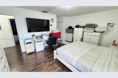 8732 NW 107th Ter #8732, Hialeah Gardens, FL 33018 - Photo 15