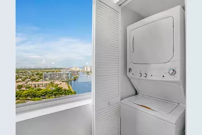 2600 E Hallandale Beach Blvd #T2102, Hallandale Beach, FL 33009 - Photo 25