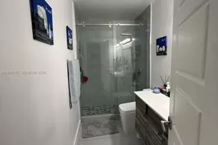 1324 W 71st St, Hialeah, FL 33014 - Photo 25