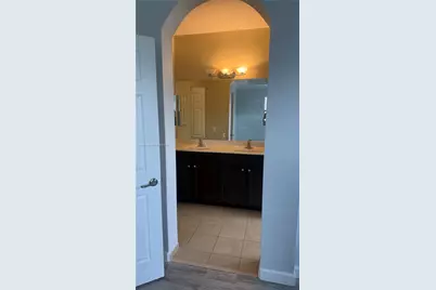 3301 W 89th Ter, Hialeah, FL 33018 - Photo 33
