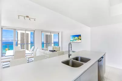 2600 E Hallandale Beach Blvd #T2902, Hallandale Beach, FL 33009 - Photo 5