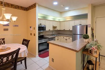 10951 W Clairmont Cir #209, Tamarac, FL 33321 - Photo 5