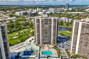 20301 W Country Club Dr, Aventura, FL 33180 - Photo 43