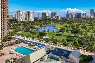 20301 W Country Club Dr, Aventura, FL 33180 - Photo 3
